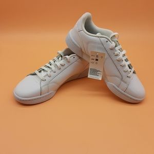 NWT Adidas white sneakers Sz: 9 1/2